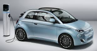 Welcome to the official fiat 500 page. Fiat 500 Goes All Electric And Debuts One Off Designs