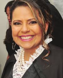 Jornal UFMG_O Sino de Samuel_Web_27.indd