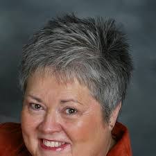 Kathi Mills's Instagram, Twitter & Facebook