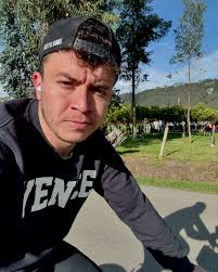 Arnold Lopez (@arnoldlopezs) • Instagram photos and videos