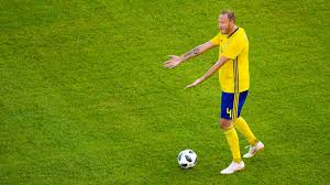 We have over 50,000 free transparent png images available to download today. Granen Har Landat Svensk Fotboll