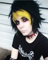 For example, bright pink might end up looking more orange, and bright blue might look a little greenish most emo hairstyles are quite long, so you do not need short hair for this style. 12 Unique Short Emo Hairstyles For Guys 2021 Hairstylecamp