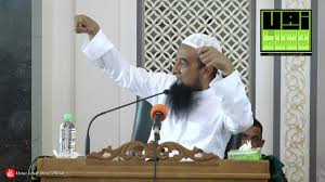 Najis mugholladzah (berat) najis mughalladzah adalah najis kaliber berat yaitu najis anjing dan babi. Adakah Perlu Samak Jika Terpijak Najis Anjing Ustaz Azhar Idrus Youtube