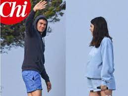 Della vita privata di federica fumagalli, prima del 2019, non si hanno informazioni. Luigi Berlusconi Sta Per Diventare Papa Ottavo Mese Di Gravidanza Per Federica Fumagalli