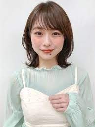 garden加藤ゆりえ 裾ゆれ鎖骨ミディアム l072625743 ドライブフォーガーデン drive for garden のヘアカタログ ホットペッパービューティー 2021 ヘアスタイリング ビューティー トレンドヘアスタイル