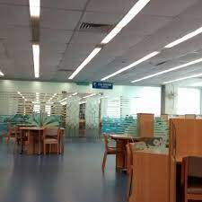 İki johor sultanı'na bağlı olarak görev yaptı; Aras 5 Perpustakaan Tun Sri Lanang Ukm Bangi