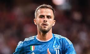 Maybe you would like to learn more about one of these? Bayern Munchen Will Laut Medienbericht Pjanic Holen Tageblatt Lu Tageblatt Lu
