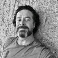 300+ perfis com “Muzi”