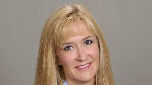 Michelle Roe's Instagram, Twitter & Facebook