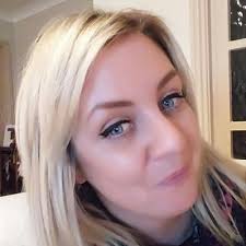 vicky chapman (@midlifemess)