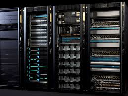 Understanding Server and SAN Hardware | by Gabriel Varaljay | trendfingers  | Medium