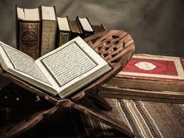 Akhirnya allah ta'ala pun menurunkan surat ini. 5 Keutamaan Surat Al Kafirun Yang Mengajak Untuk Toleransi Beragama Dream Co Id