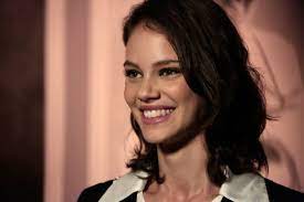 Laura neiva (born september 21, 1993) is a brazilian actress and model. Laura Neiva Sao Paulo October 29th Chanel