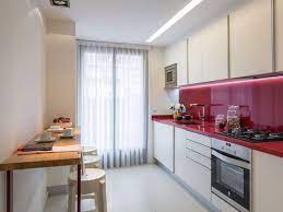 Idei de mobilă de bucătărie modernă. Idei De Amenajare Pentru O Bucatarie Lunga Si Ingusta Inspiratie In Amenajarea Casei Www Povesteacasei Ro Kitchen Decor Kitchen Design Kitchen Remodel
