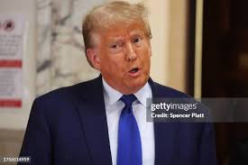 2 152 photos et images haute résolution de Donald Dollar