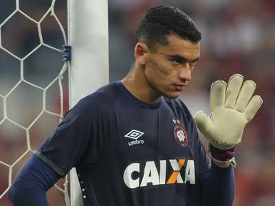 Resultado de imagem para Santos (Athlético Paranaense)"