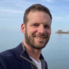 Jonathan Spicer MD PhD (@DoctorJSpicer)