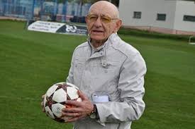 Беседин артем / besedin artem. Grigorij Surkis Pozdravil Vasiliya Turyanchika S 85 Letiem 17 Aprelya 2020 G Dinamo Kiev Ot Shurika