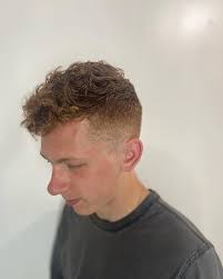 Stylist: Garrett Ford @rgfstyles #fade #menshair #menscut #dabbleshair  #memphishairstylist