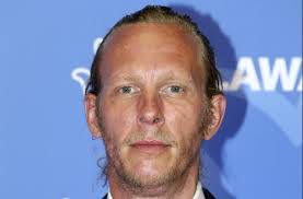 Laurence Fox's Instagram, Twitter & Facebook