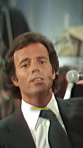 La canción 'Manuela', que escribí originalmente para Miguel Ángel, y que  encontró el éxito en la voz de @julioiglesias