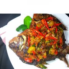 #masakanbujang ikan bawal masak sambal merah. Infomina Resep Ikan Bawal Bumbu Iris