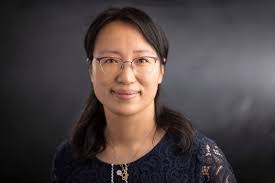 Lina Chea's Instagram, Twitter & Facebook