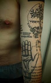 Tattoo Love Les Enfants Terribles Biarritz Idees De Tatouages L Heure
