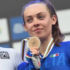 I viaggiatori potevano anche scendere e salire nelle loro carrozze o calessi sotto una piccola pensilina sorretta da quattro colonne metalliche. 32 Medaglie Totali E 6 D Oro L Italia E Nella Top 10 Di Tokyo Secondo Le Proiezioni Virtuali Eurosport