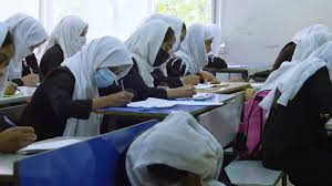 Guru pengajaran guru kartun tangan gambar unduh gratis_imej &mldr; As The Taliban Takes Control Will Decades Of Progress Be Erased