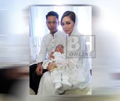 Nad zainal bakal timang anak kedua. Nad Bulan Madu Bawa Anak