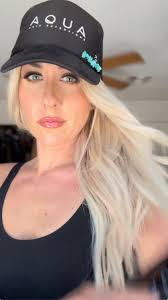 How many extensions does it take to make my hair long?🤔 (1) 16” Aura in  Atlantic Duo Tone (3) 18” 3 clip Clip-ins in 8ab/60a rooted (2) 18” 2 clip  Clip-ins in 8ab/60a rooted 🩵Filming some fun content ...