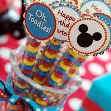 I know its been years (so sad) since i last wrote in my blog but i decided that this would be the year i stick to it. Mickey Mouse Two Dles Birthday Party 2 Year Old Birthday Party Ideas Tip Junkie