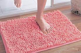 Keset ini berukuran 40 x 60 cm sehingga cocok digunakan untuk di dalam rumah seperti di ruang keluarga, lorong, maupun kamar mandi. Tips Memilih Keset Kamar Mandi Yang Harus Diketahui Blog Ruparupa