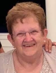 Florence Belcher's Instagram, Twitter & Facebook