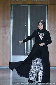 Bolehkah wanita memakai busana muslimah yang bermotif,bercorak batik /bordir/renda/payet? Pin On Tema Baju
