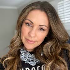 Cynthia Urzua's Instagram, Twitter & Facebook