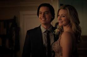 He originally was asked to play archie, not jughead. Are Riverdale S Cole Sprouse And Lili Reinhart Dating In Real Life