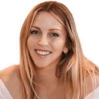 Becky Mitchell's Instagram, Twitter & Facebook