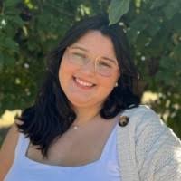 200+ "Faye" profiles