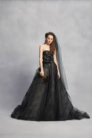 Black Lace Wedding Dress With Tiered Horsehair David S Bridal Black Lace Wedding Black Lace Wedding Dress Vera Wang Strapless Wedding Dress