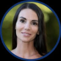 Jacqueline Mistretta's Instagram, Twitter & Facebook