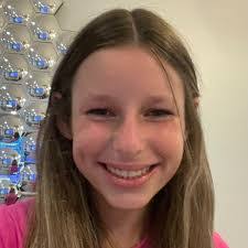 Paige Donohue's Instagram, Twitter & Facebook