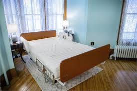 To put a bed skirt on a bed, choose a skirt that is the same size as your bed. Transfer Master Companion Hd 2 Function Bariatric Bed