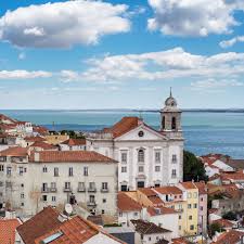 Seleções de portugal, oeiras (oeiras, portugal). Heathrow Airport Here S What It S Actually Like To Travel Abroad To Portugal Surrey Live