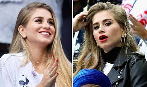 Paul pogba, his wife, maria zulay, and their son labile shakur were recently seen having good family time in their mansion in manchester. Paul Pogba Girlfriend Who Is Maria Salaues Is She At Man Utd Match Today Matches Today Paul Pogba Girlfriends