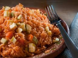 Prepara fácilmente esta receta de arroz rojo con verduras, con este paso a paso te convertirás en un experto haciéndolo. Receta Facil De Arroz Rojo Con Calabaza