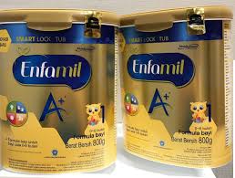 Berikan susu formula yang tepat untuk bayi sesuai kebutuhannya. Jenis Jenis Susu Enfamil A Sesuai Dengan Kondisi Bayi Bundaasraf Com