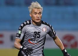 Ở mùa giải năm ngoái, dù chỉ phải cạnh tranh với thủ môn thanh thắng nhưng bùi tiến dũng đã không thể cạnh tranh cho suất bắt chính. Bui Tiáº¿n DÅ©ng Máº¯c Lá»—i Trong Tráº­n Thua Cá»§a Clb Tp Hcm Thá»ƒ Thao