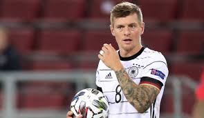 Ebay fußball trikot, puzzleball, dfb, adidas, 2014 fifa, 2018 t. Toni Kroos Uber Dfb Debakel Gegen Spanien Ich Habe Mich Noch Nie So Chancenlos Gefuhlt